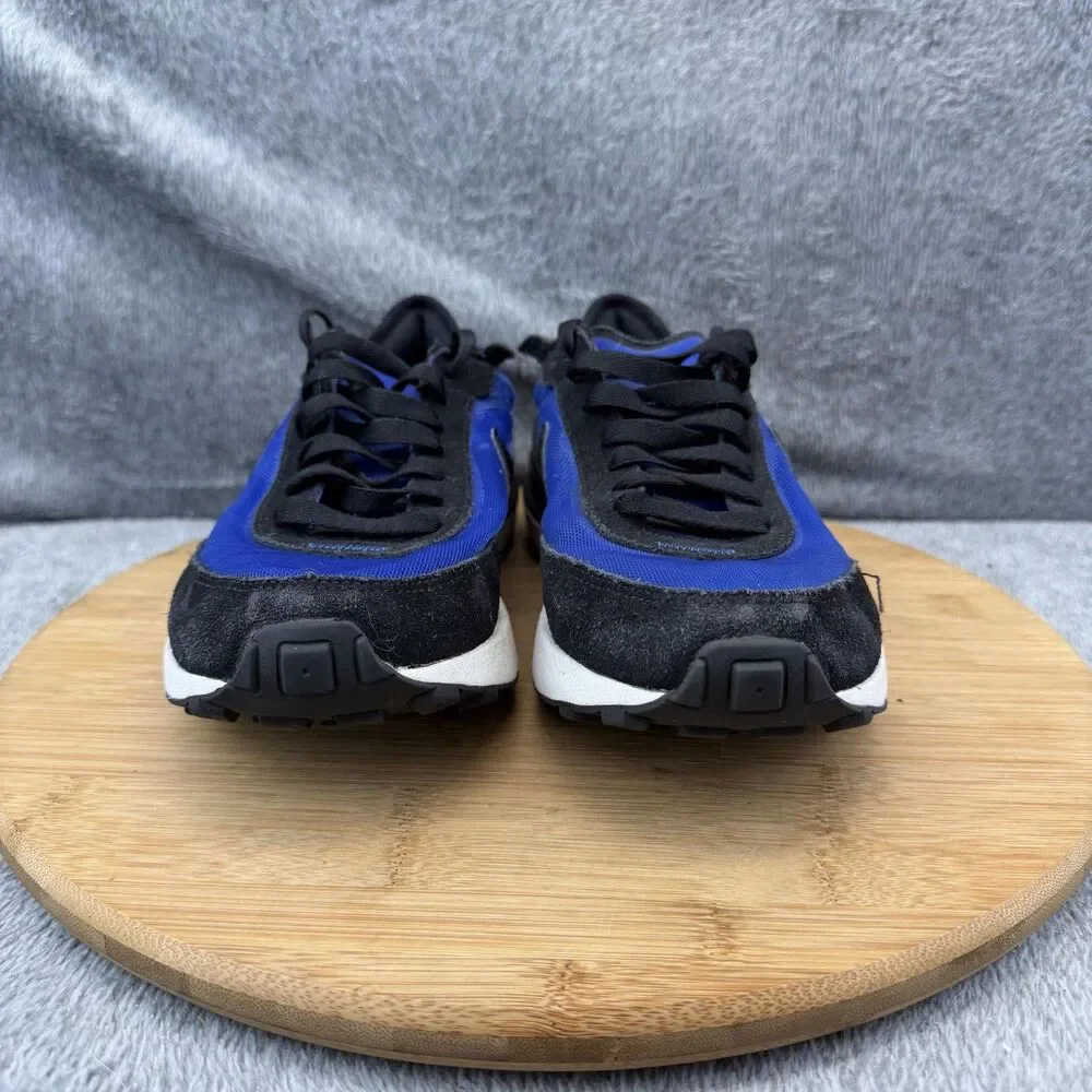Nike waffle one